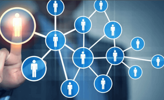 Как пирамиды и сетевой маркетинг разводят людей